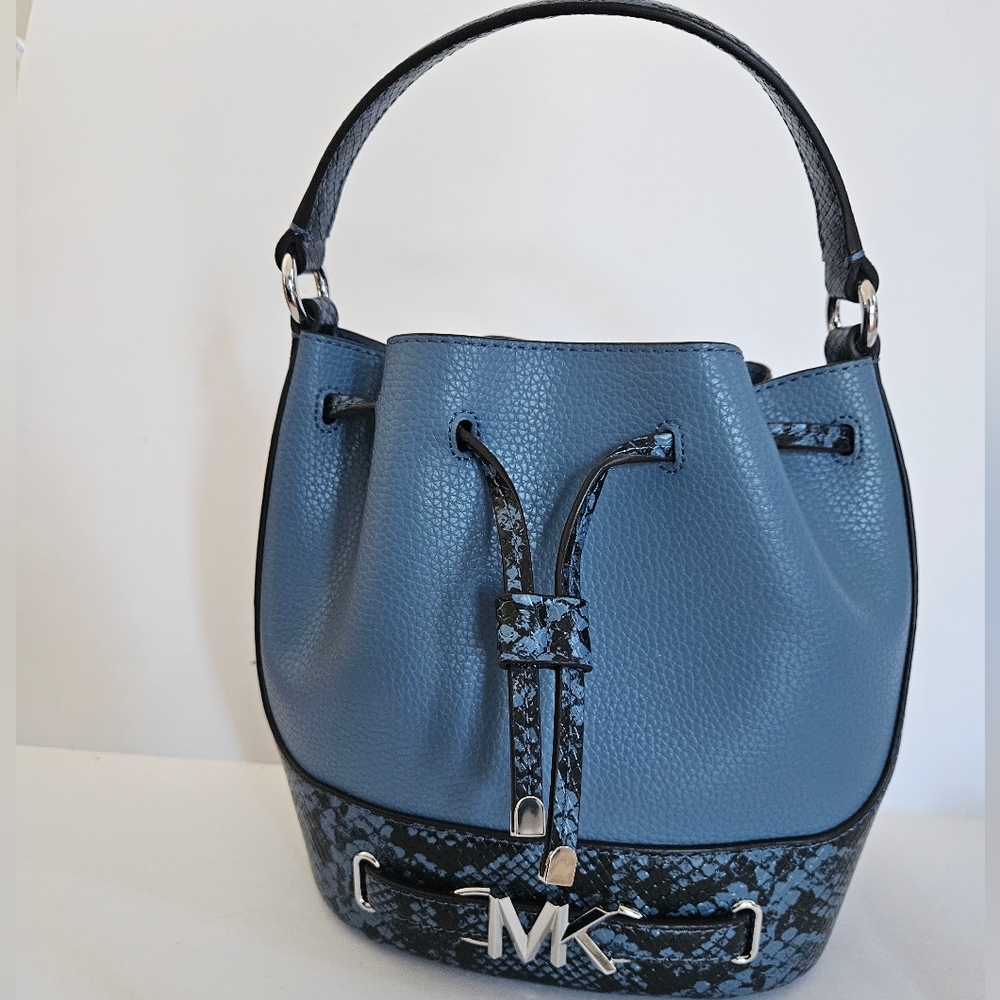 Michael Kors Reed Belted Shoulder Tote Denim blue